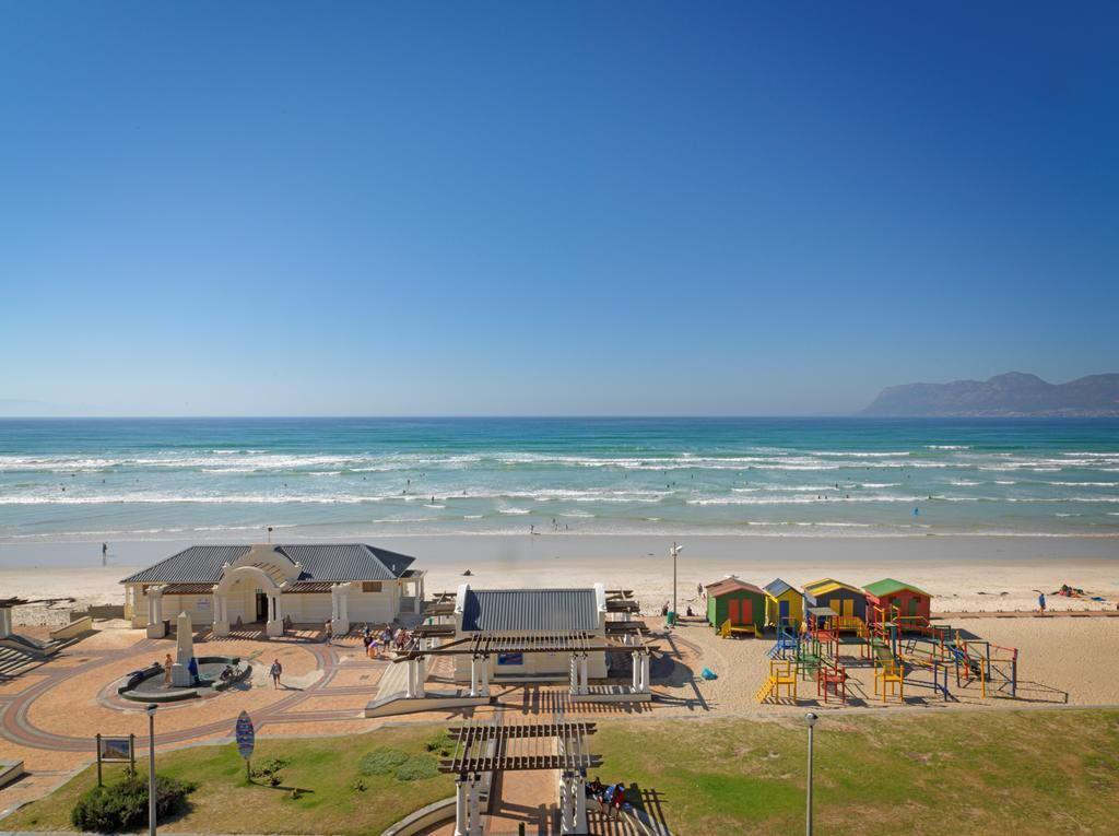 Surferscorner Self Catering Apartments Muizenberg Bagian luar foto