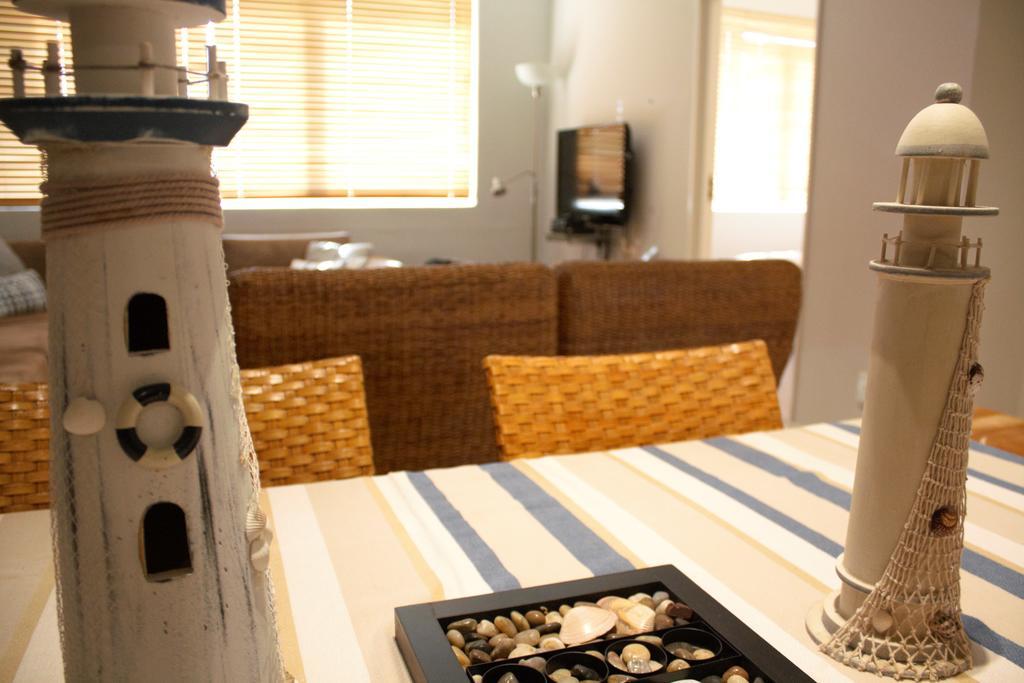 Surferscorner Self Catering Apartments Muizenberg Bagian luar foto